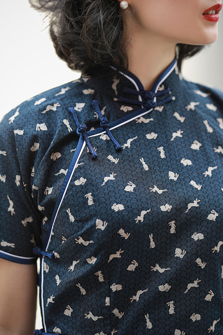 The Playful Seigaiha Qipao - Navy and White Bunnies