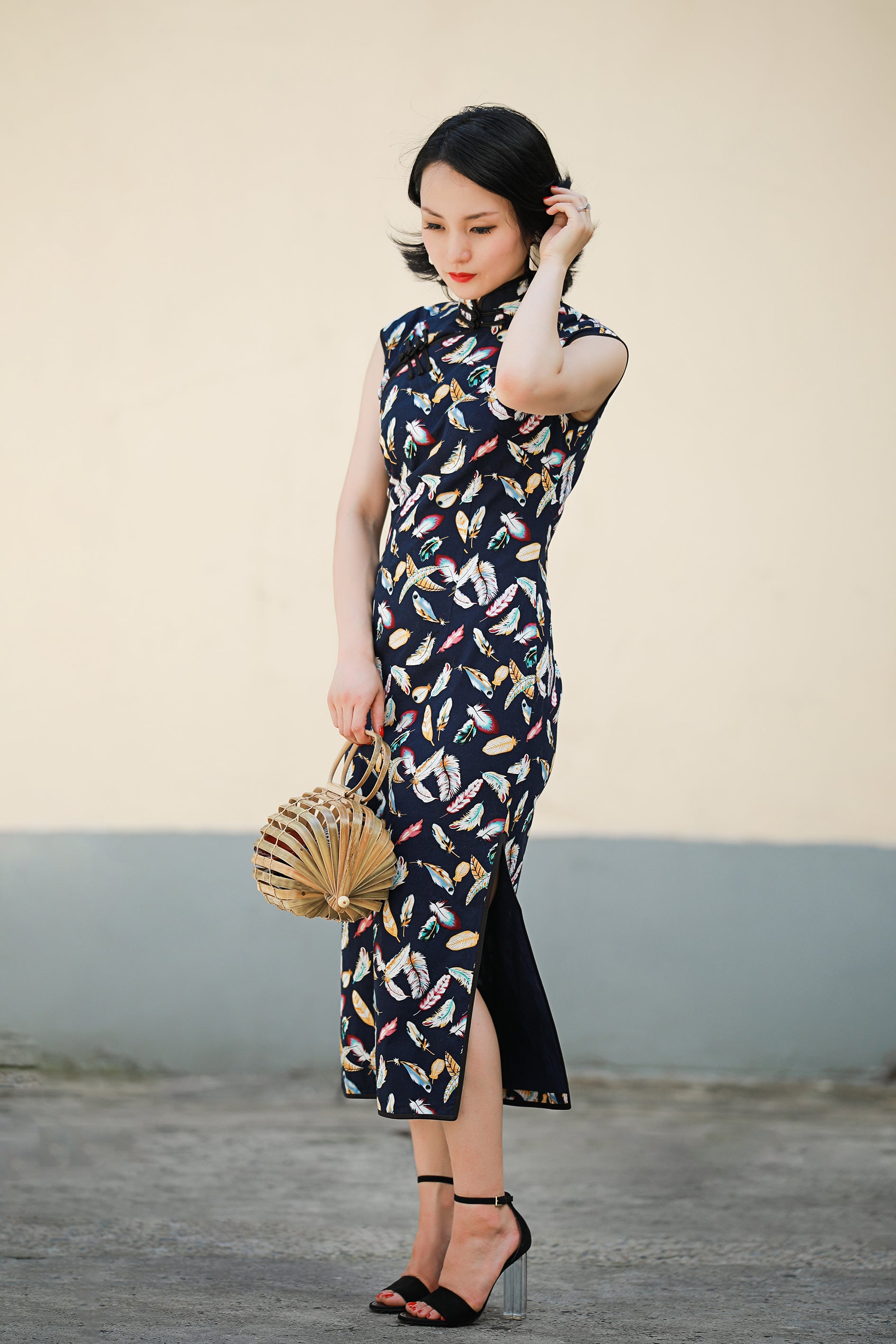 The Fun Cotton Sleeveless Qipao