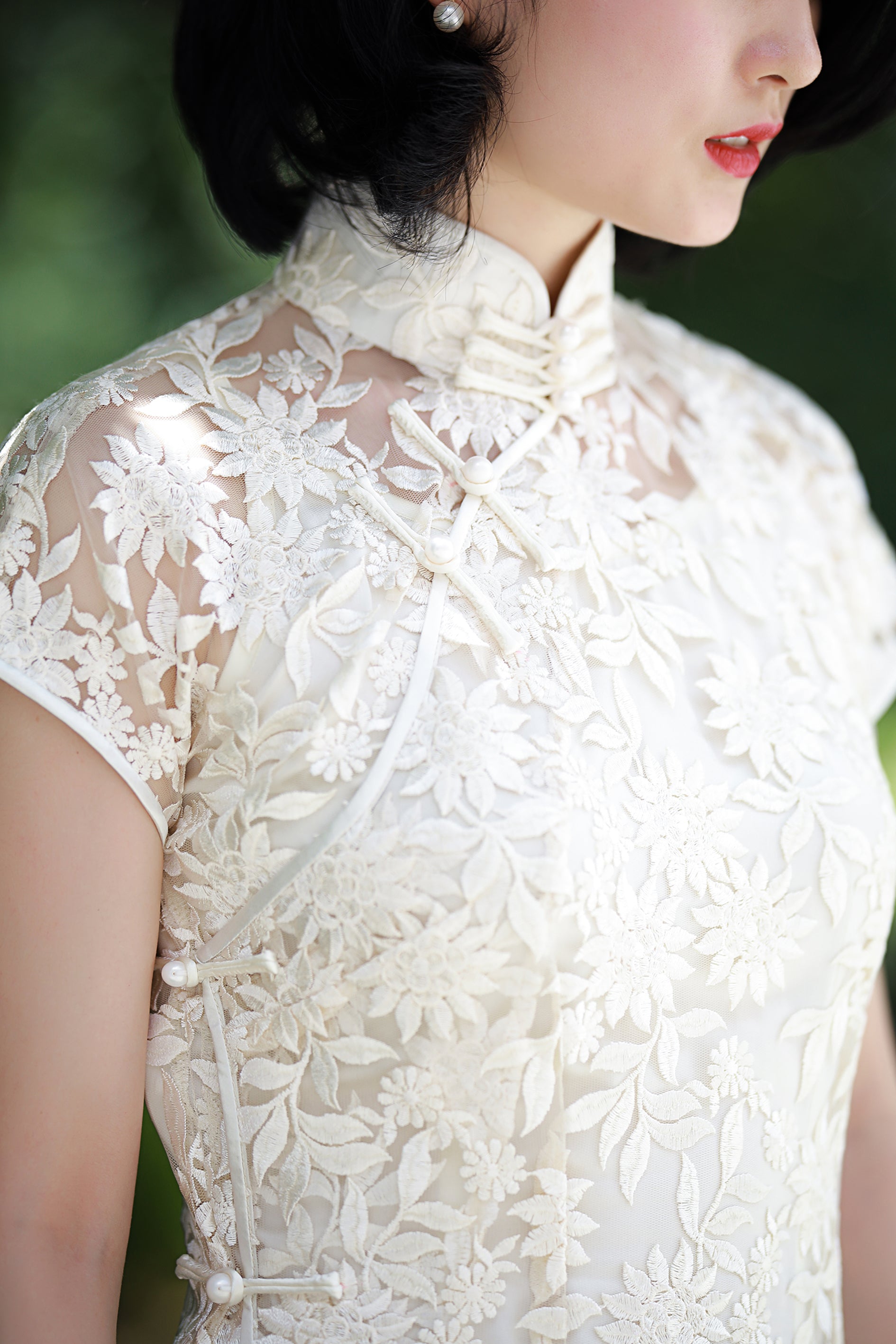 The Perfectly Delicate Lady's Qipao