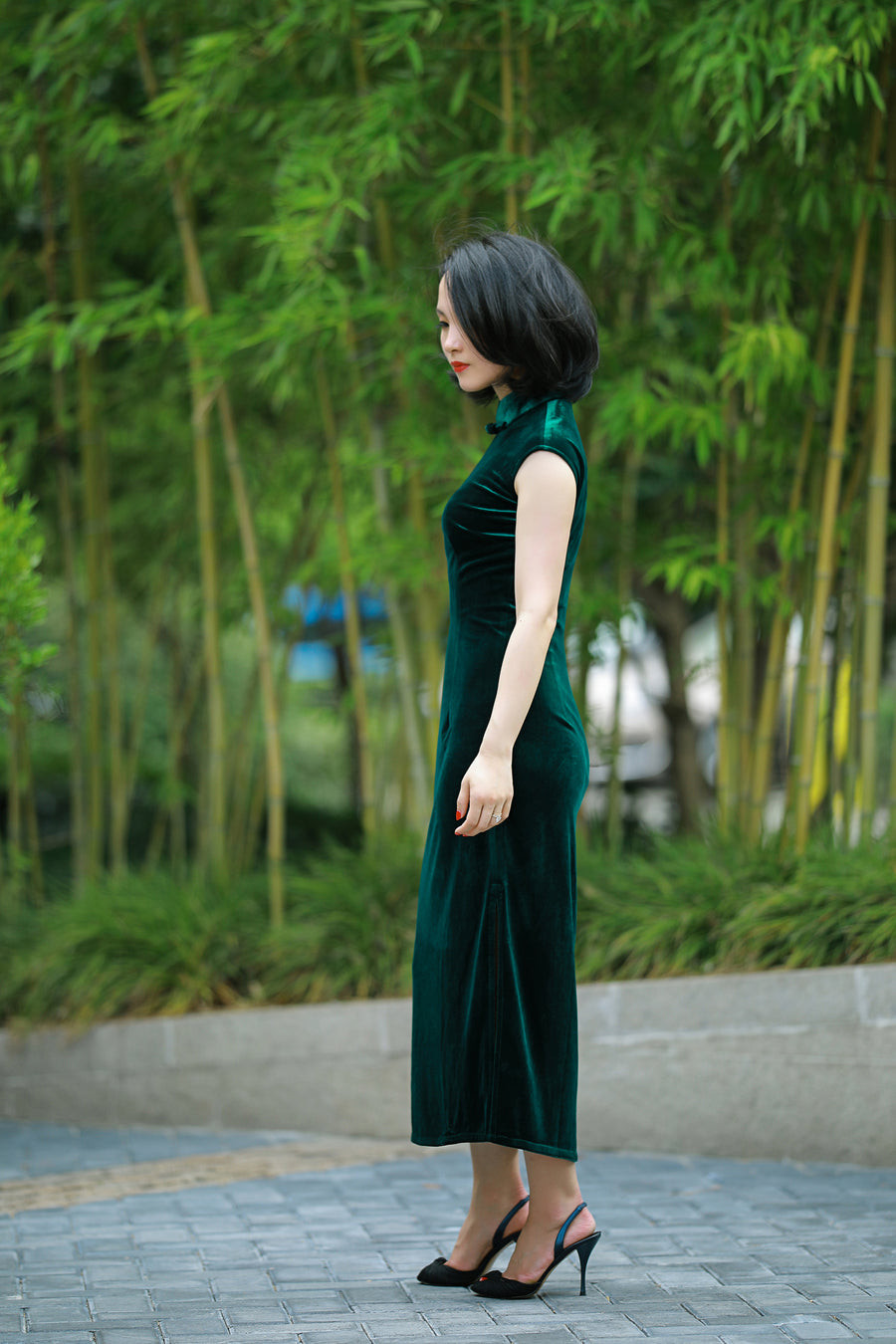 The Velvet sleeveless qipao - forest green