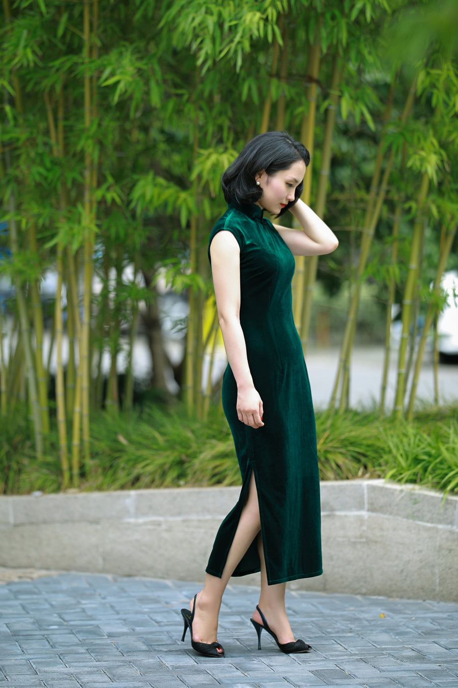 The Velvet sleeveless qipao - forest green